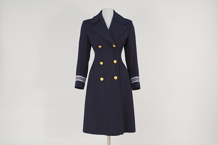 Image of U.S. Navy WAVE uniform, worn by Jane Blogg, 1942